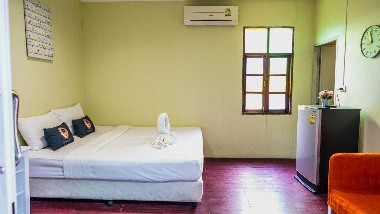 2499 AMPHAWA HERITAGE BY RoomQuest Esterno foto